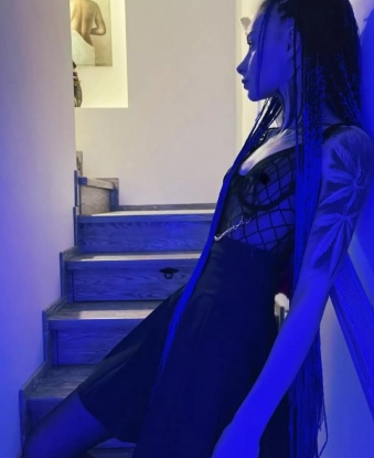 Молодая, игривая девушка ждет тебя в гости! Я подарю тебе море удовольствия и радости. Не упусти шанс окунуться в мир страсти! 2032, 18 лет