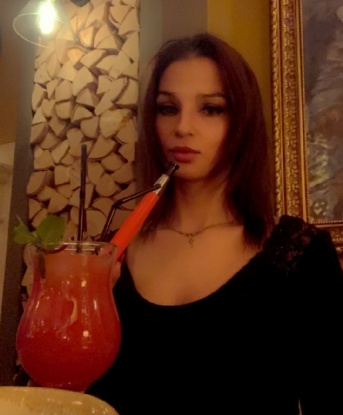 Я с радостью подарю тебе незабываемые эмоции и море наслаждения. У меня есть много интересных услуг, которые потрясут твоё воображение 😈. В моём арсенале ласки, фантазии и эротический массаж, которые принесут твоему телу и душе истинное блаженство. А для тех, кто ищет что-то особенное, я готова предложить ролевые игры и сделать твои самые сокровенные фантазии яркими и реальными 💫. Мои клиенты говорят, что у меня есть магические руки и особая женственная энергия, которая непременно покорит тебя. А как доказательство того, что я лучшая, у меня есть отличные отзывы и качественные фото, которые оставят неизгладимое впечатление о нашей встрече. Живу я, конечно же, в Москве, где тебя ждет комплект нежности и страсти. Давай разбудим наши самые интимные желания вместе 🔥🌹! 2134, 29 лет